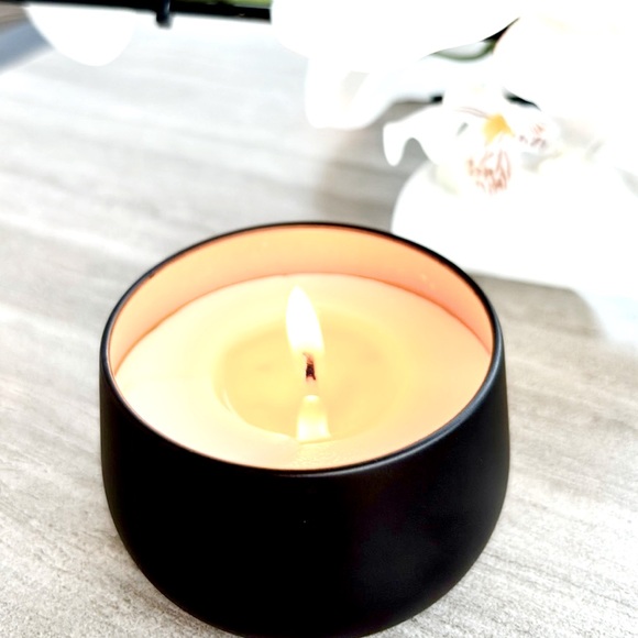 Handcrafted citronella candle from premium soy wax . - Picture 7 of 7